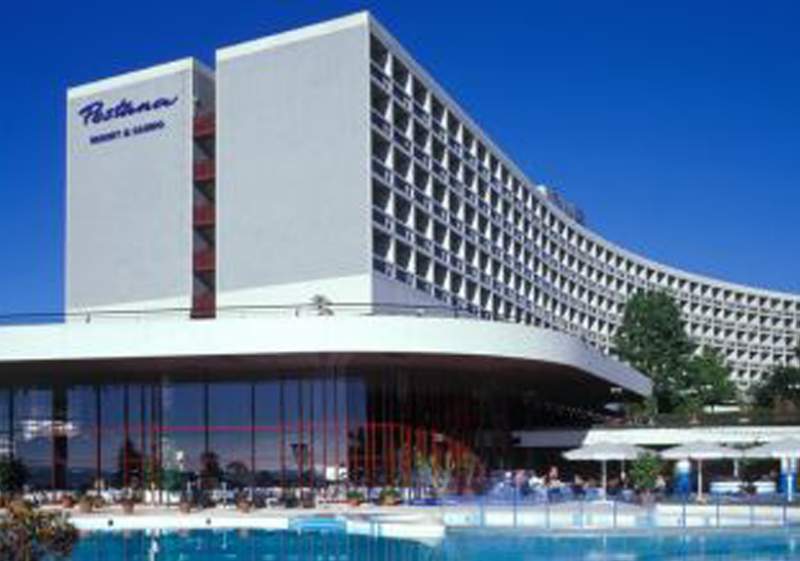 Pestana Casino Park Hotel & Casino Funchal  Exterior foto The Riviera Hotel