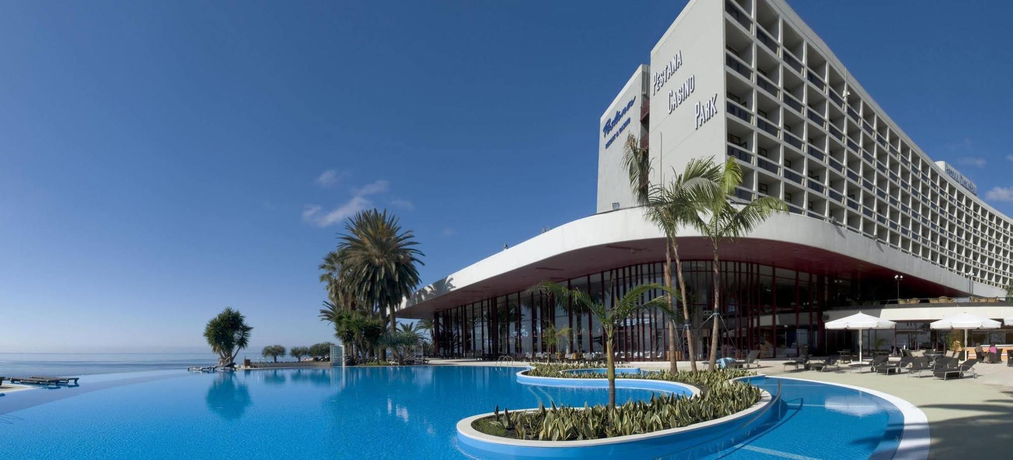 Pestana Casino Park Hotel & Casino Funchal  Exterior foto Hilton Alexandria